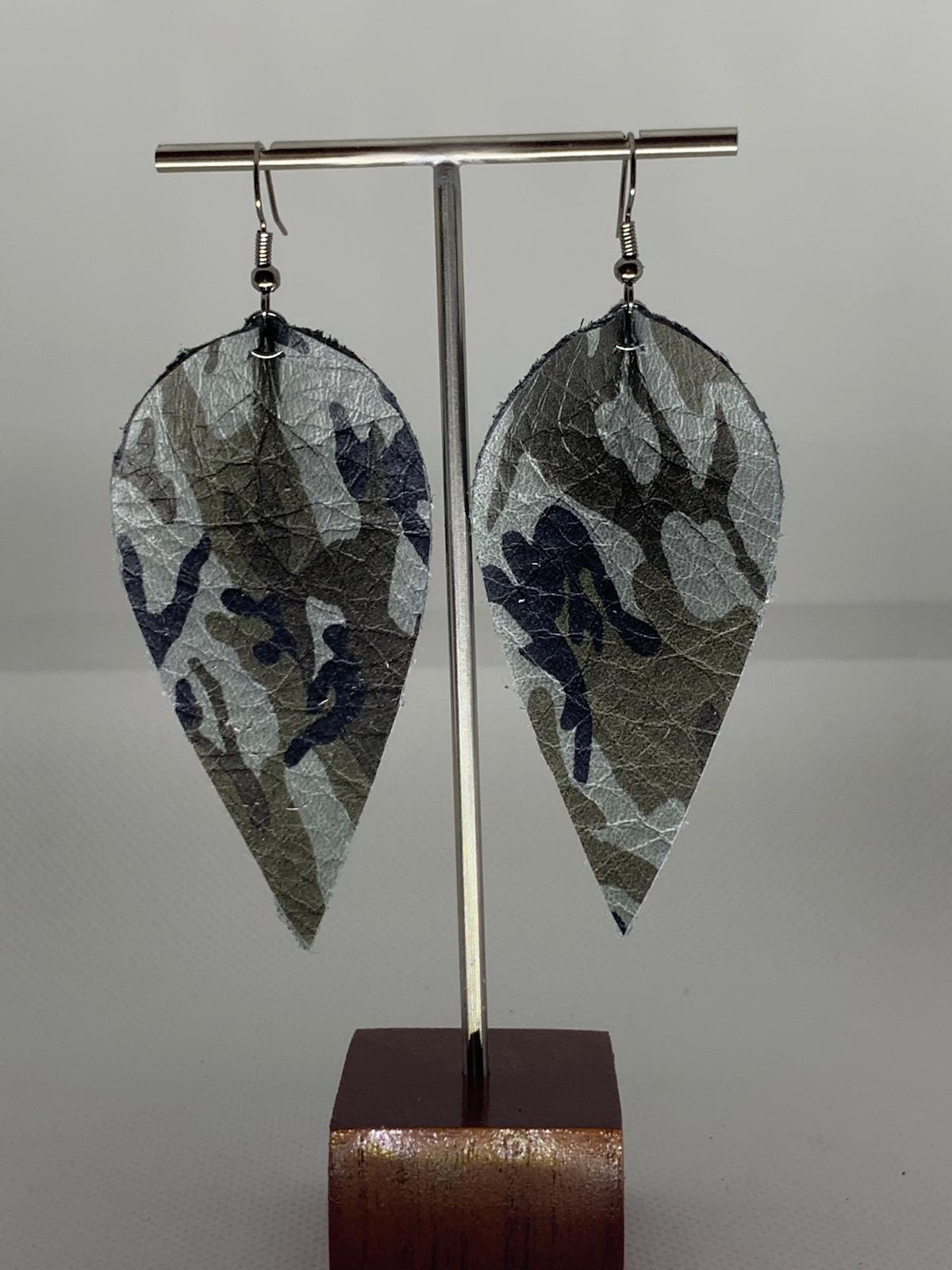 Grey Camo Earring